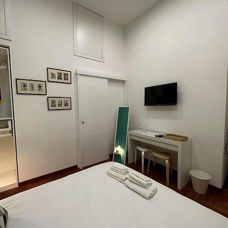 나폴리 La Stanza Di Eleonora B&B 외부 사진